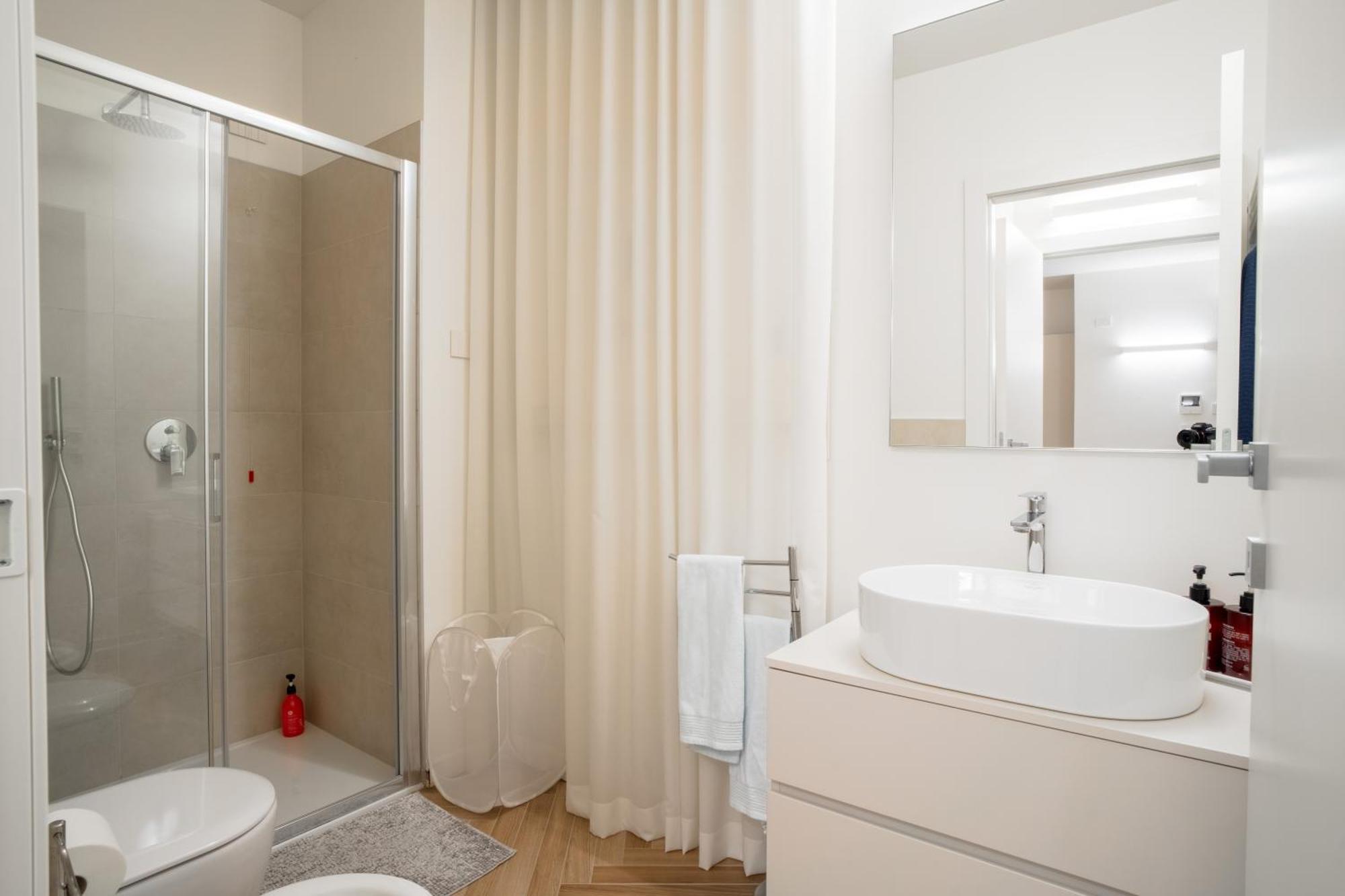 Iseo Lake - Free Wi-Fi And Private Parking Included Exterior photo